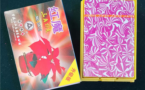 文化传承与多元价值：伊州纸牌的现代发展与应用探索